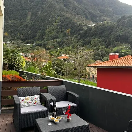 Sunset View House Ponta Delgada (Madeira)