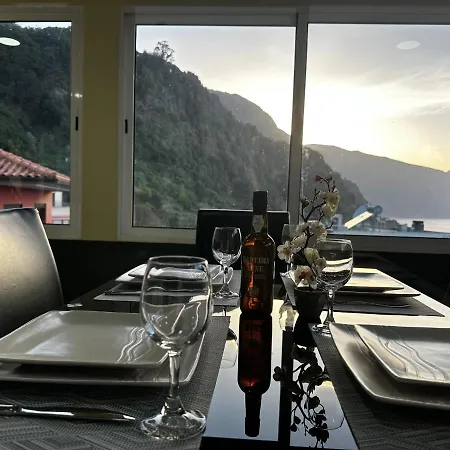 Hébergement de vacances Sunset View House