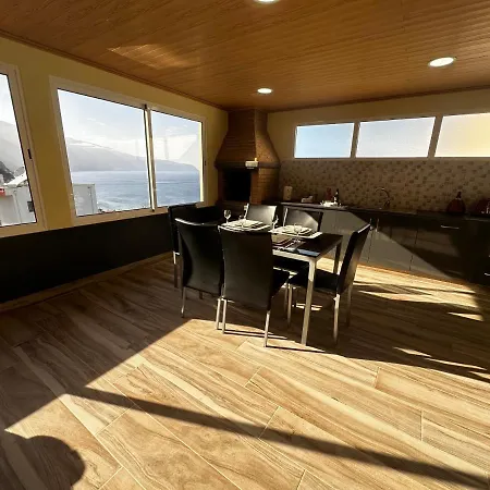 Sunset View House Ponta Delgada (Madeira)